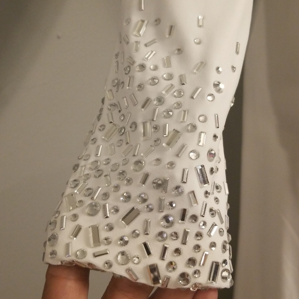 One shoulder dress - Picture 2 of 8